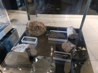 キンバーライト鉱石