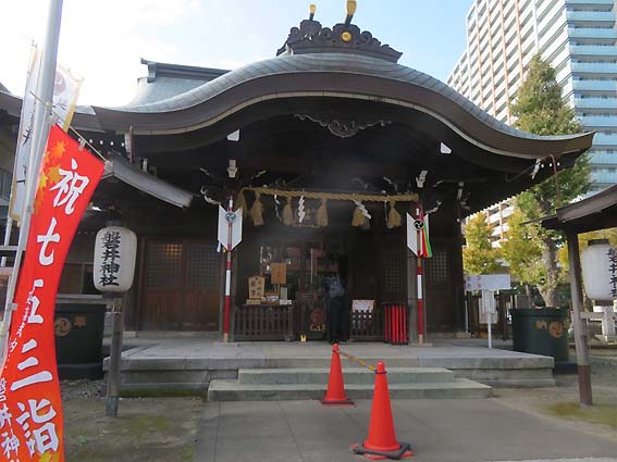磐井神社拝殿