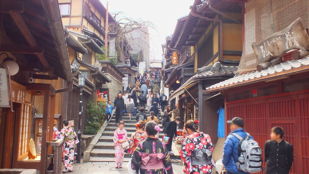 京都、祇園　産寧坂（三年坂）の画像1