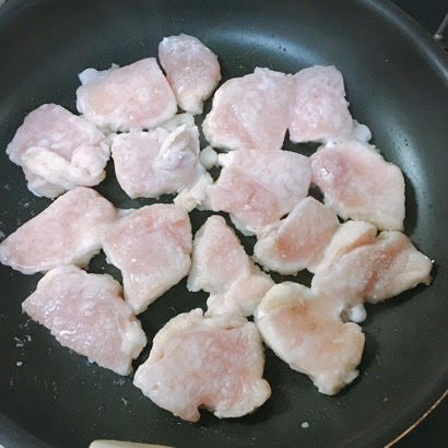 フライパンde簡単♡鶏むね肉とれんこんのバター醤油照り焼き⑦
