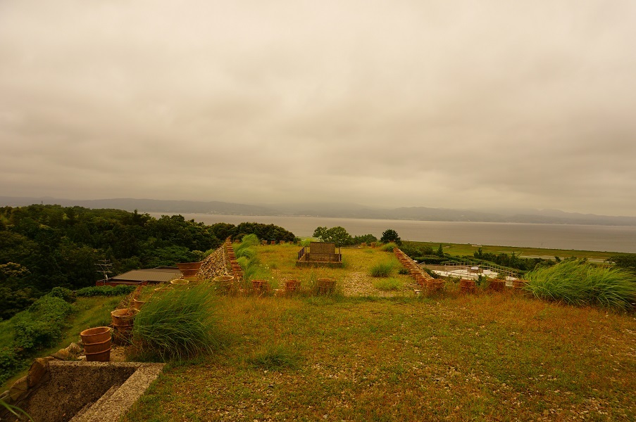 宍道湖を見下ろす「狭田の国」の首長墳(松江市 古墳の丘 古曽志 宍道湖を見下ろす「狭田の国」の首長墳(松江市 古墳の丘 古曽志