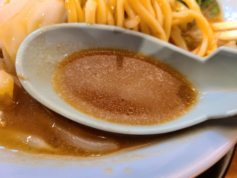 町田商店　味噌ラーメン　スープ