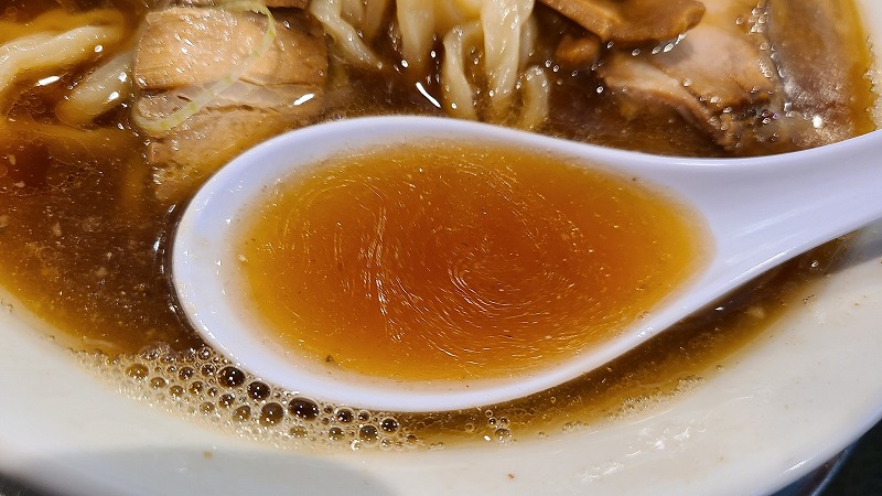 ちくら　中華そば濃く味　スープ