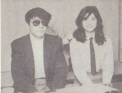 本多勝一と宮崎美子。昔の新聞記者は左翼でもアイドルの憧れだった。