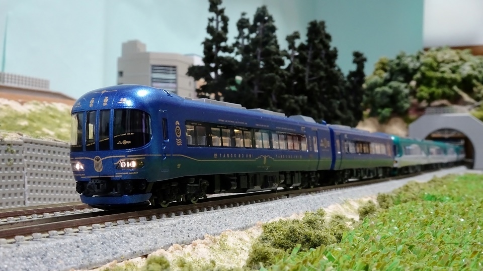 京都丹後鉄道KTR8000形(丹後の海)