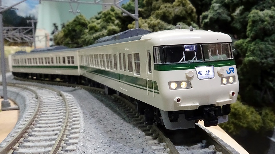 TOMIX JR 117-300系 福知山色 セット 入線 - ビスタ模型鉄道