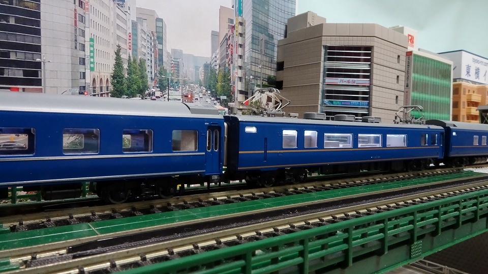 TOMIX 92832 JR24系25形特急寝台客車（あさかぜ・ＪＲ西日本仕様）セット