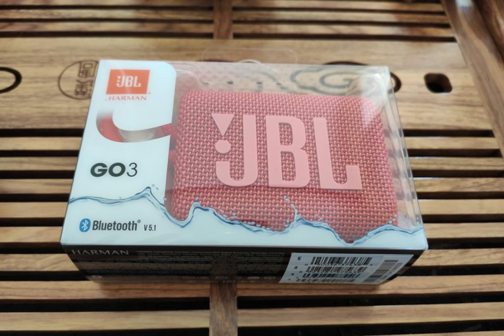 JBL_GO3_07.jpg