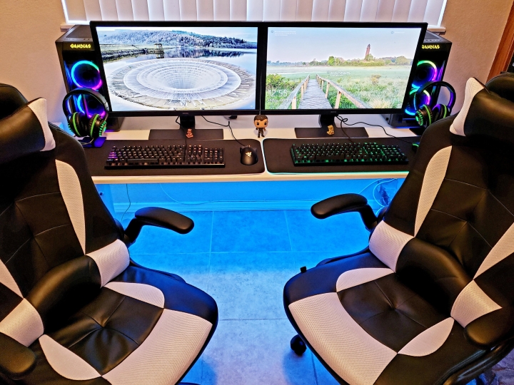 Show_Your_PC_Desk_Part215_82.jpg