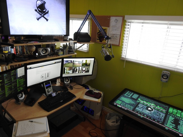 Show_Your_PC_Desk_Part215_94.jpg