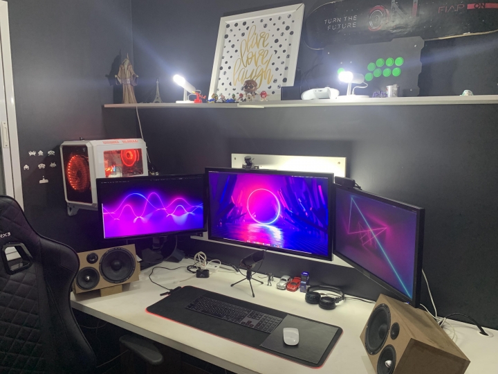 Show_Your_PC_Desk_Part221_74.jpg