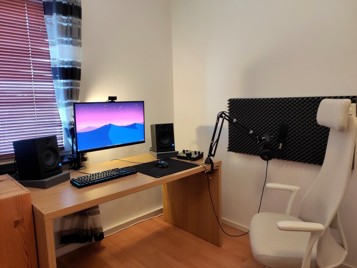 Show_Your_PC_Desk_Part221_84.jpg