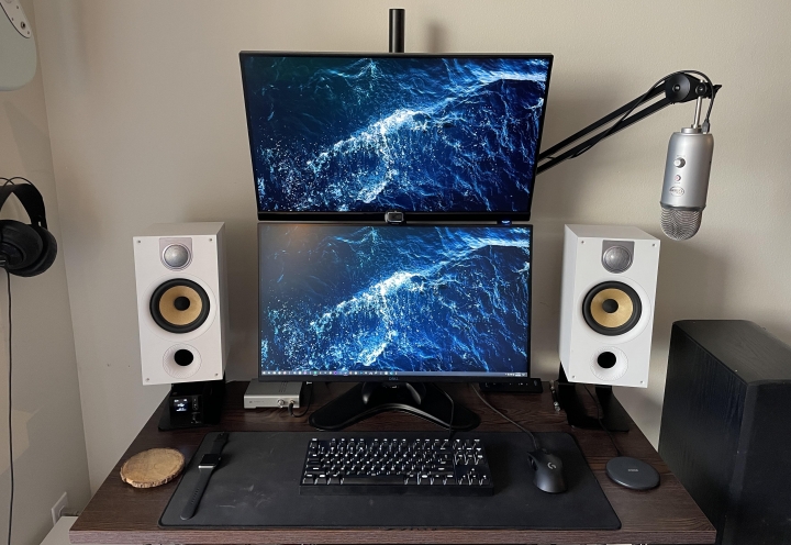 Show_Your_PC_Desk_Part223_100.jpg