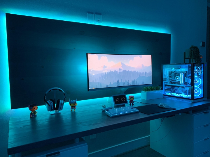 Show_Your_PC_Desk_UltlaWideMonitor_Part64_43.jpg