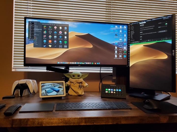 Show_Your_PC_Desk_UltlaWideMonitor_Part70_51.jpg